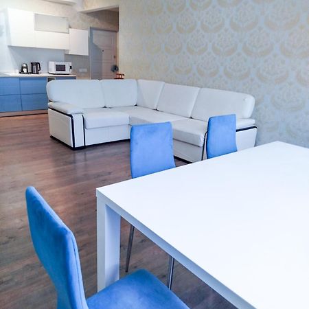 Grunvald Lux Apartman Kijev Kültér fotó